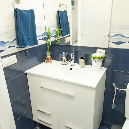 Luxury Independent Resort, Las Americas, 2 Min To The Beach Nyaraló