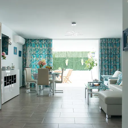 Vakantiehuis Luxury Independent Resort, Las Americas, 2 Min To The Beach *